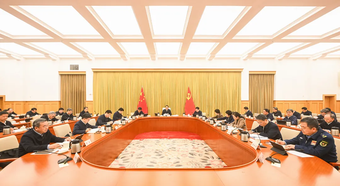 市委常委会举行会议 深入学习贯彻习近平总书记重要讲话精神 研究部署树立和践行正确政绩观学习教育工作 市委书记袁家军主持并讲话