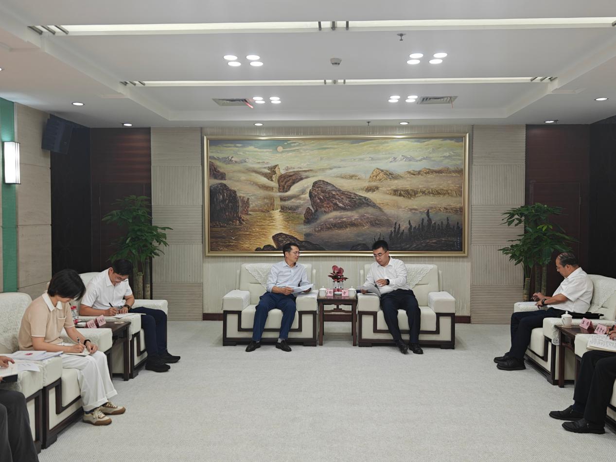 市科技局与中国科学技术信息研究所座谈交流